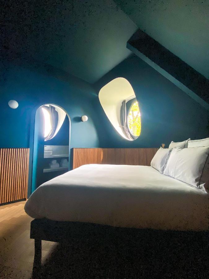 Bienheureux Hotel
