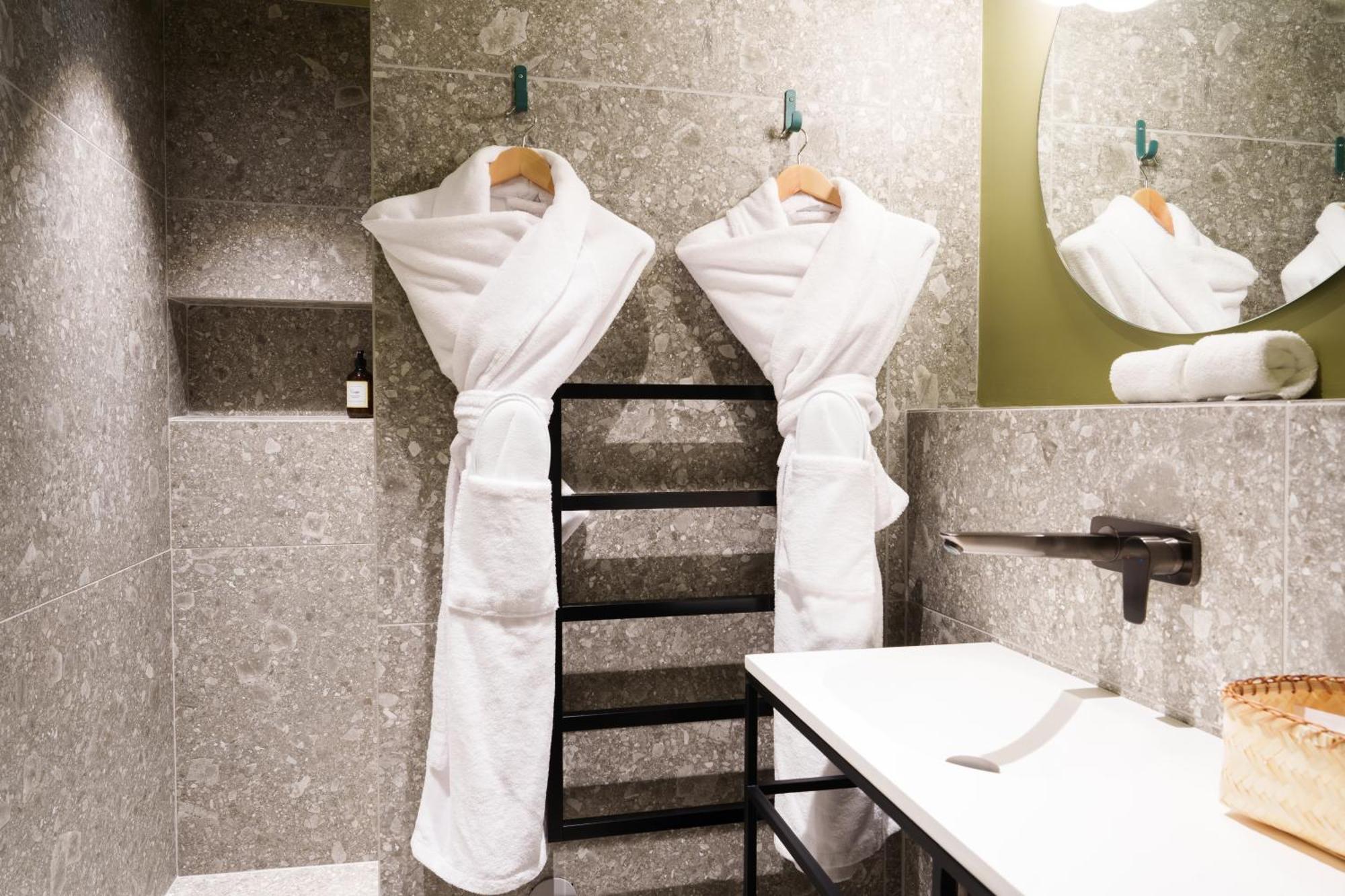 Bienheureux Hotel *
