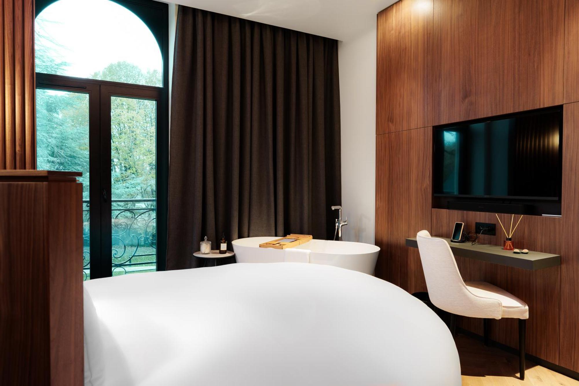 Bienheureux Hotel